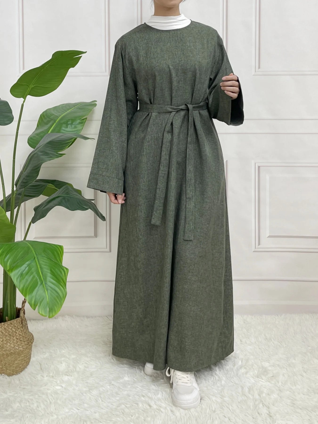 Modest Closed Plain Long Sleeve Abaya