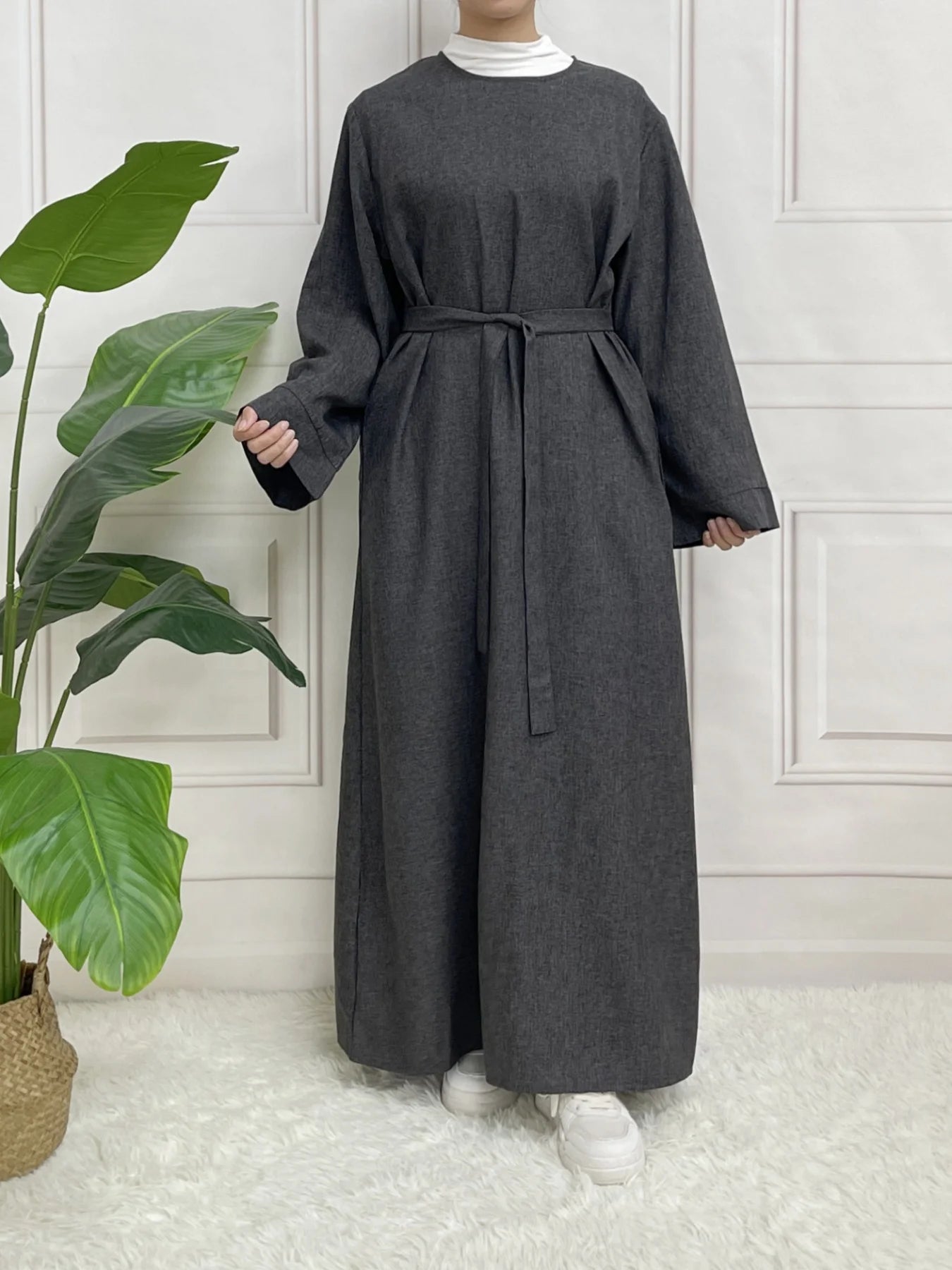 Modest Closed Plain Long Sleeve Abaya